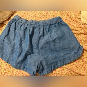 Blue vineyard vines shorts